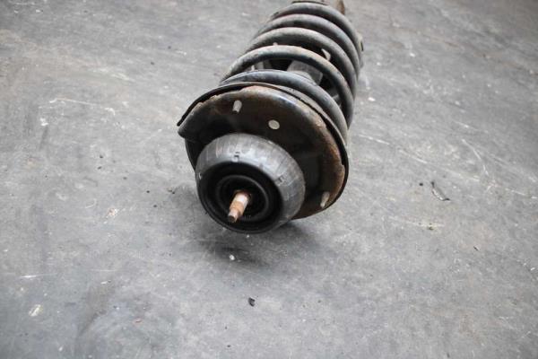 AMORTISSEUR AVANT DROIT HYUNDAI i10/ KIA PICANTO - Vue 2